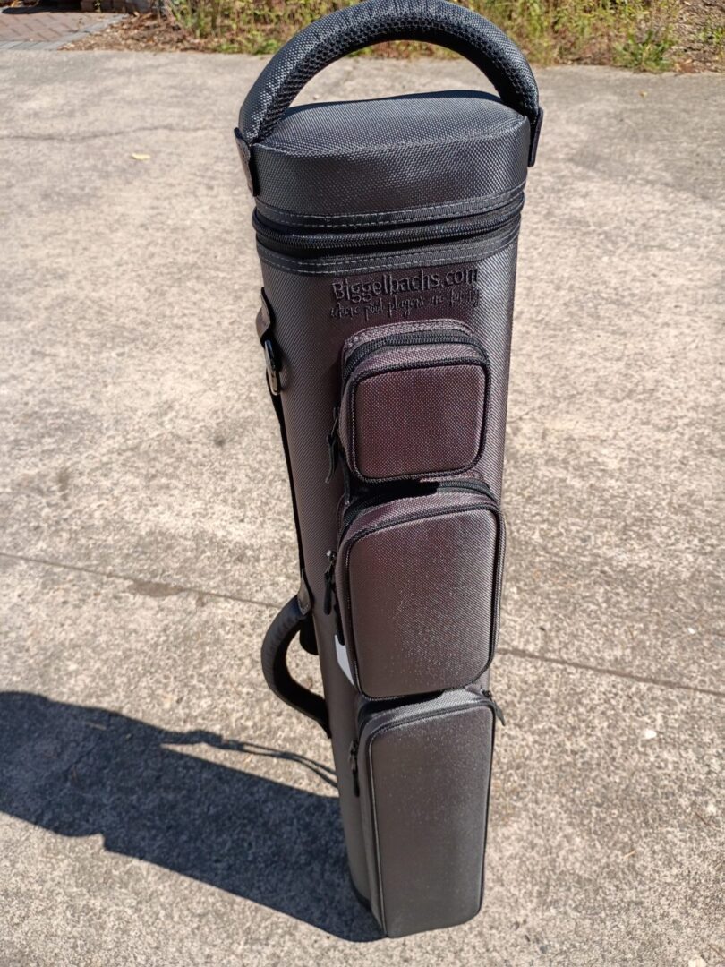 Biggelbachs 4x8 Olive wBlack Accent case by JB Cases