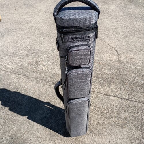 Biggelbachs 4x8 Grey Tweed w/ Black case by JB Cases