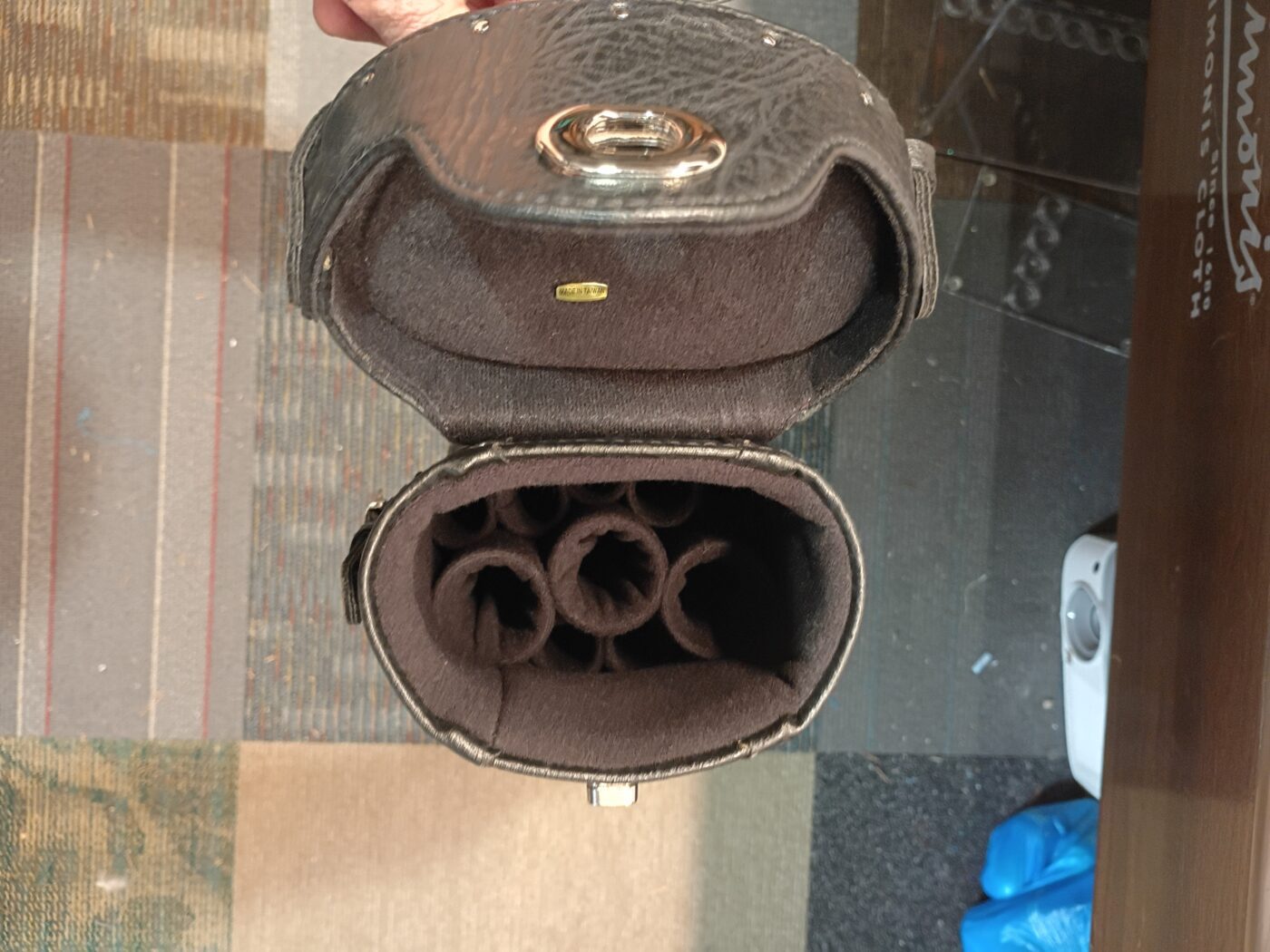 InStroke 3x7 Dark Brown Cue Case - Image 4