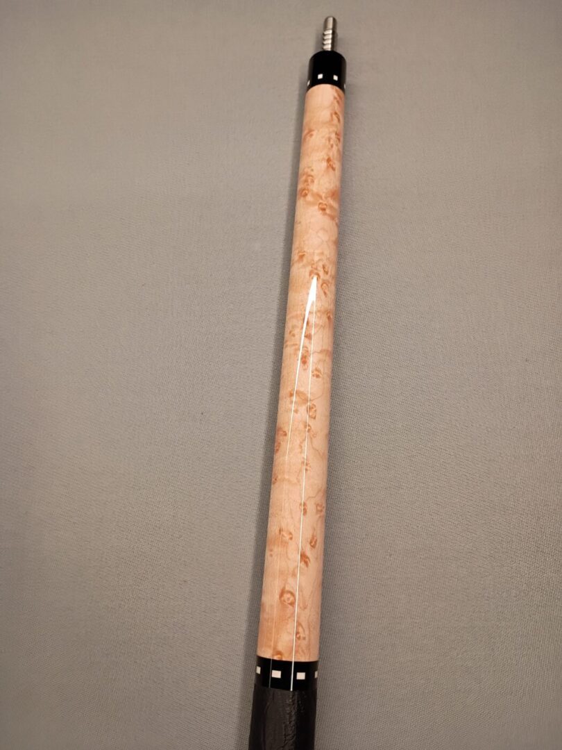 Elliott Custom Pool Cue – Birdseye Maple with Jacoby Black Shaft - Image 5