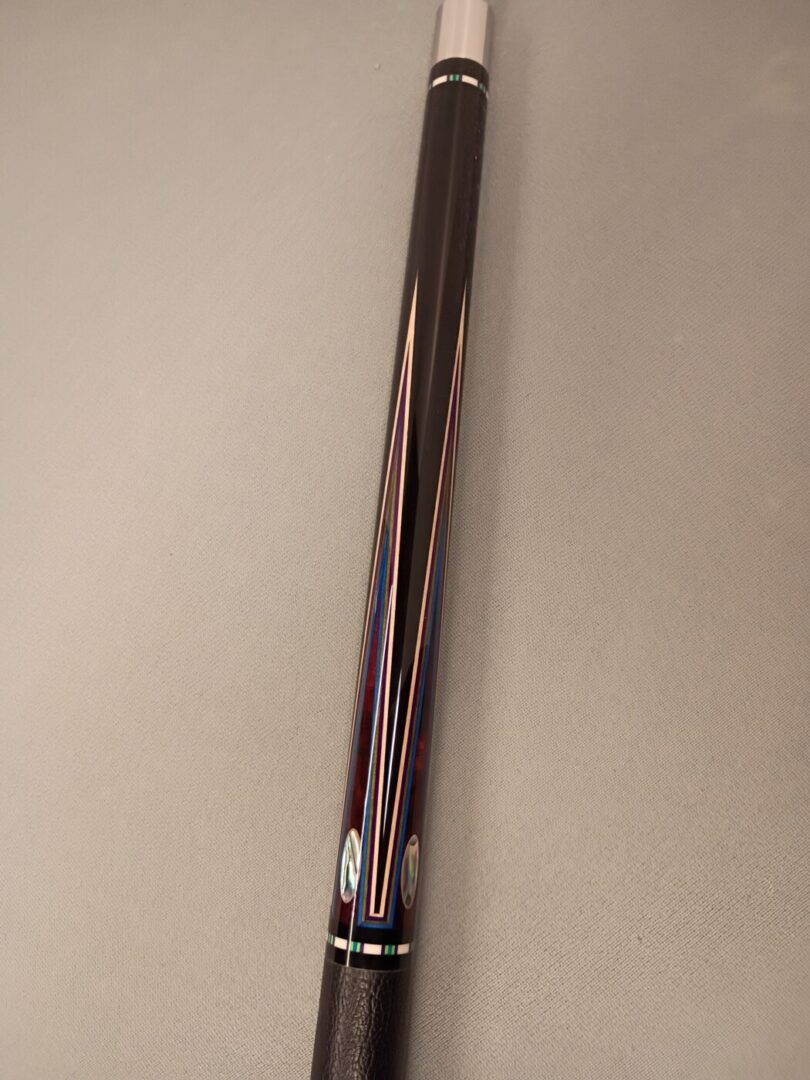 Runde 24 Custom Pool Cue – Ebony, 4 Bridged Points, Abalone Inlays - Image 13