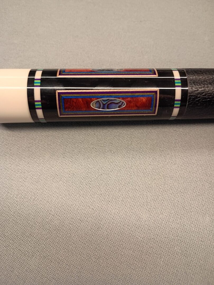 Runde 24 Custom Pool Cue – Ebony, 4 Bridged Points, Abalone Inlays - Image 8