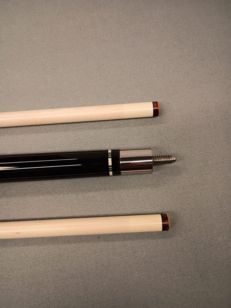 Runde 24 Custom Pool Cue – Ebony, 4 Bridged Points, Abalone Inlays - Image 3