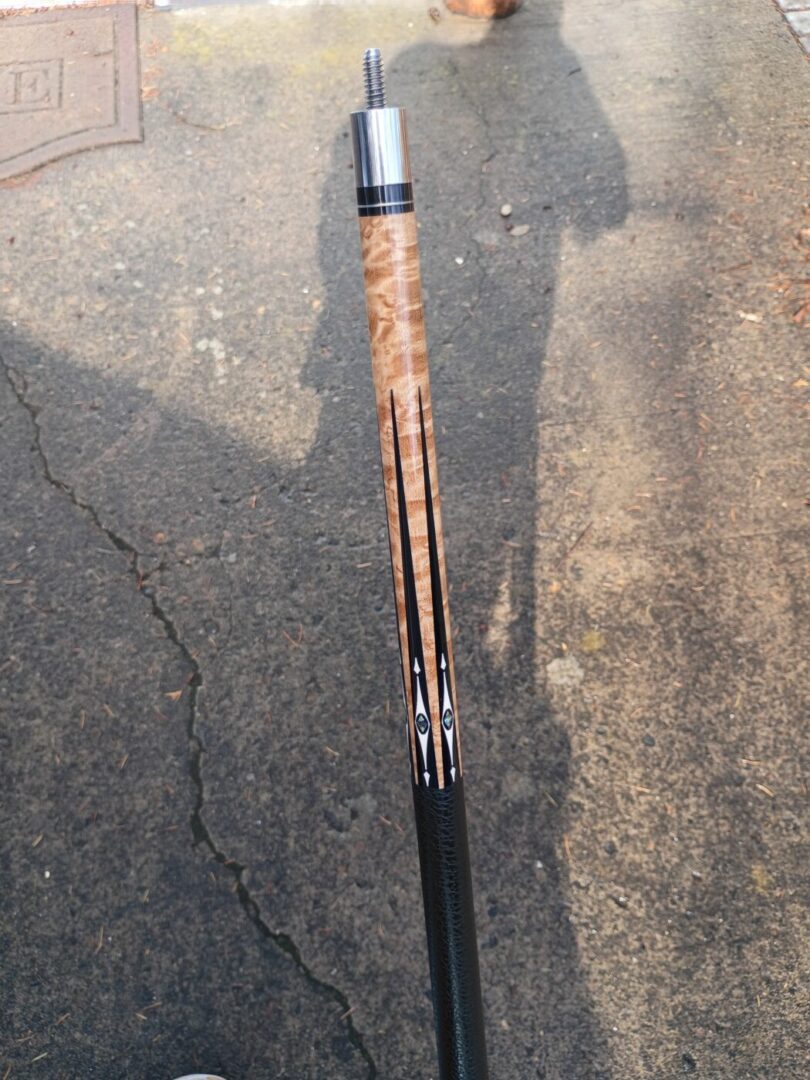 Schon Custom Cue – Six Points, Birdseye Maple & Mother-of-Pearl - Image 12