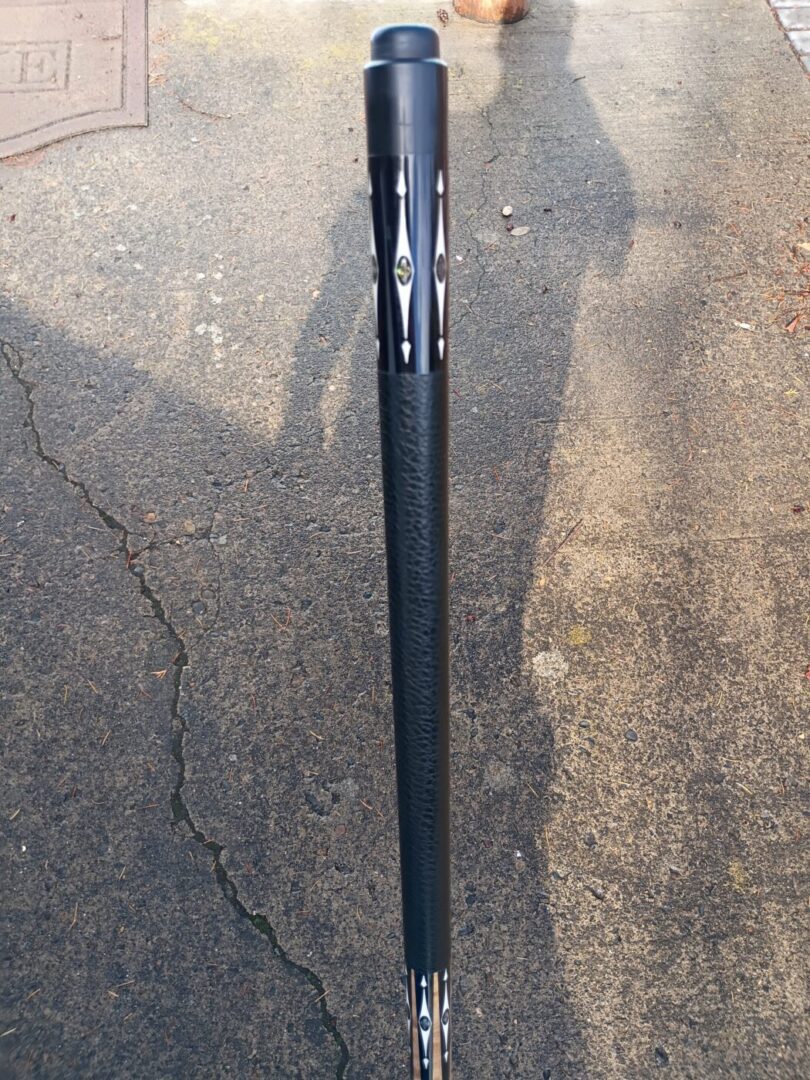 Schon Custom Cue – Six Points, Birdseye Maple & Mother-of-Pearl - Image 11