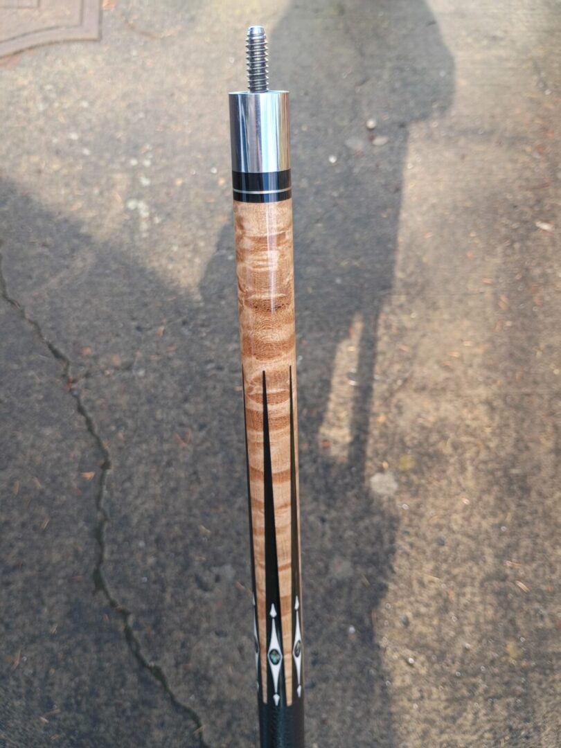 Schon Custom Cue – Six Points, Birdseye Maple & Mother-of-Pearl - Image 2